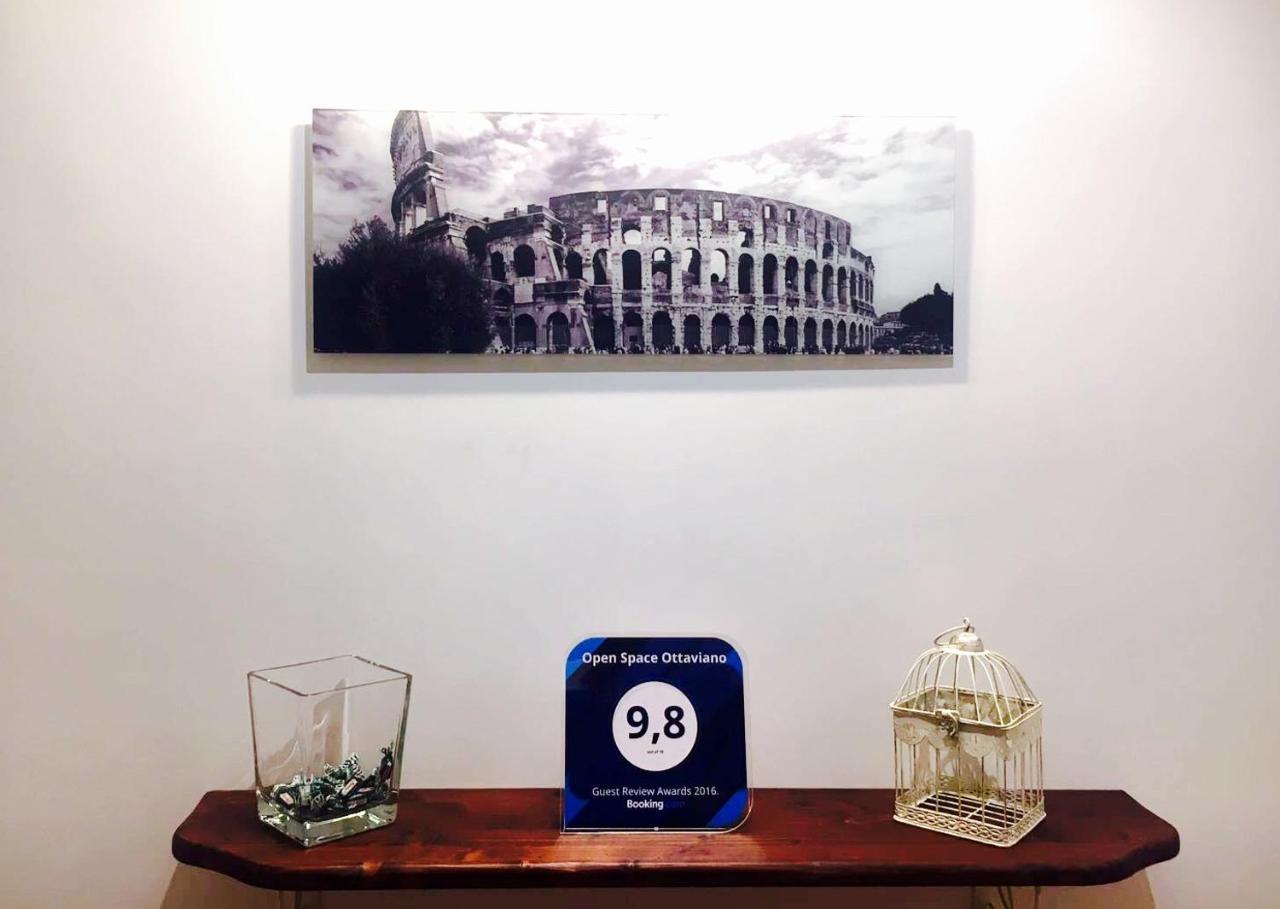 Open Space Vatican Museum Roma Oda fotoğraf
